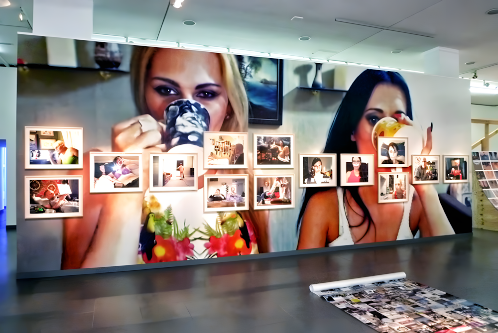 THE USERS YAWNING , exhibition view, NRW Forum, Duesseldorf (D): EGO Update, 2015/16